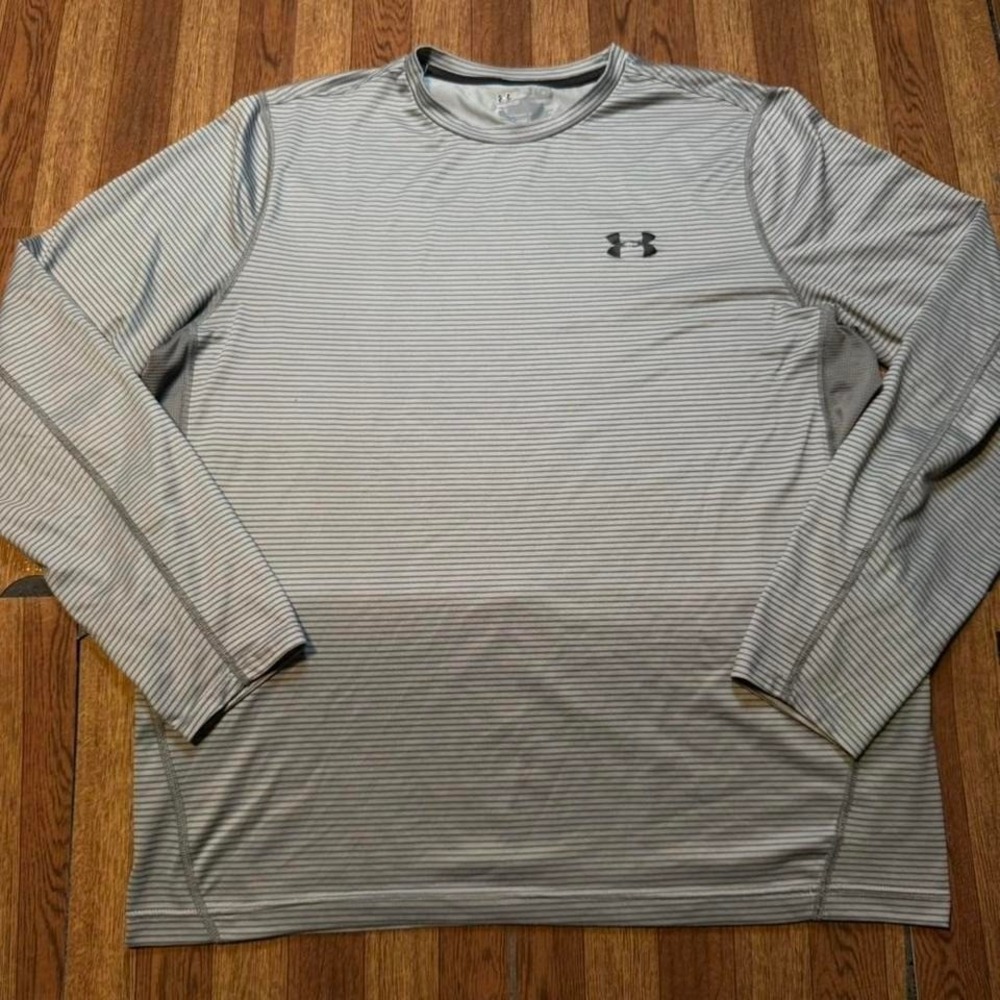 Under Armour Grey Retro Tech Sportswear Running Train Sleeve Shirt Fits Large
